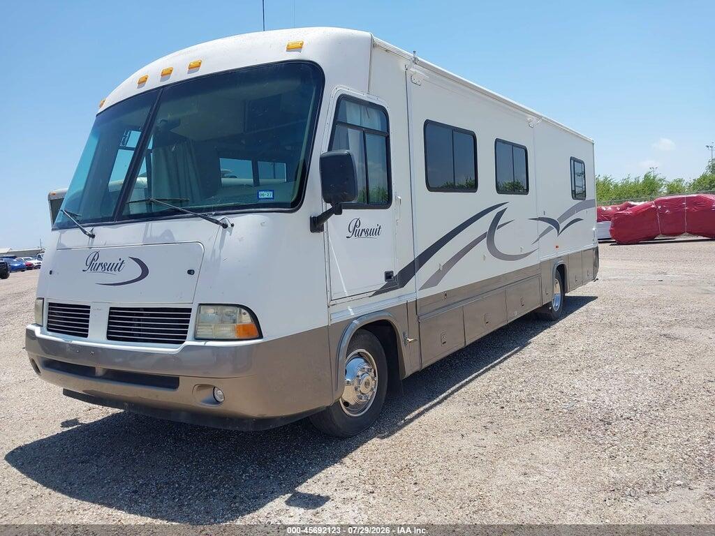 1FCMF53S310A00067 2001 FORD F550 photo no. 2