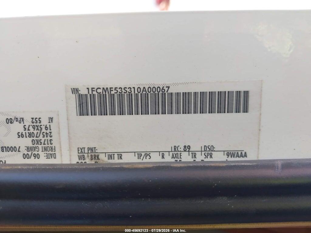 1FCMF53S310A00067 2001 FORD F550 photo no. 9