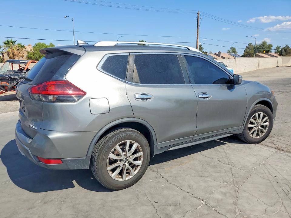 2018 NISSAN ROGUE SV — Фото 3 из 12