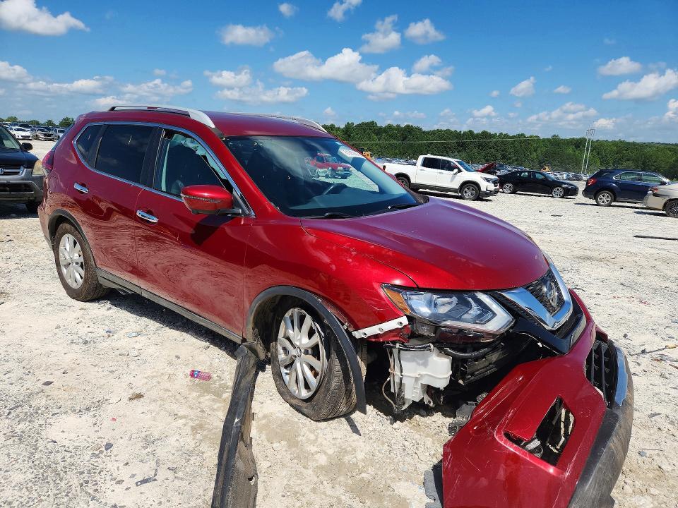 2018 NISSAN ROGUE SV — Фото 4 из 12