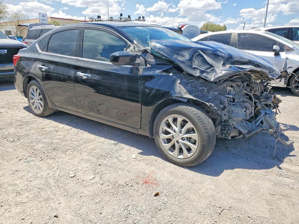 2018 NISSAN SENTRA SV — Фото 4 из 12