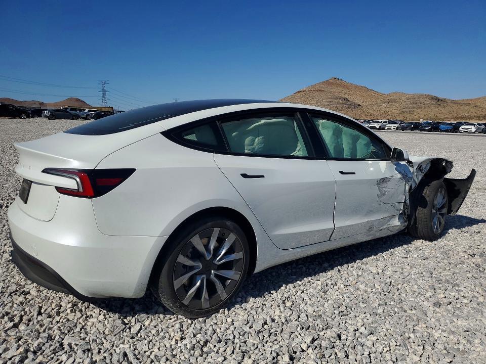 5YJ3E1EA9RF767043 2024 TESLA MODEL 3 photo no. 3