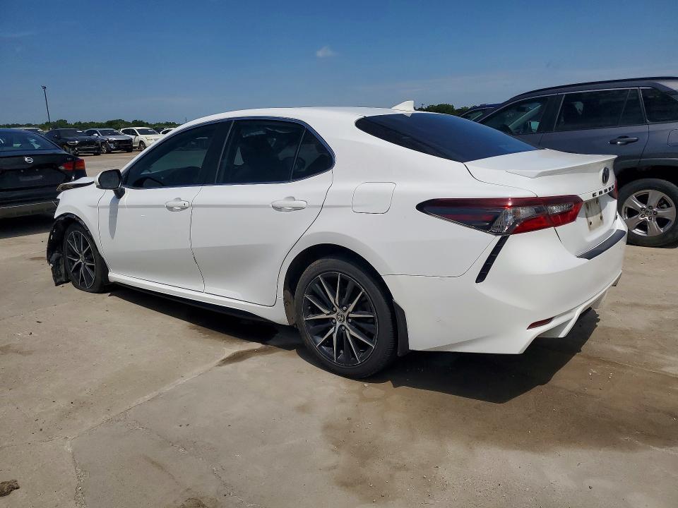 2024 TOYOTA CAMRY SE — Фото 2 из 12