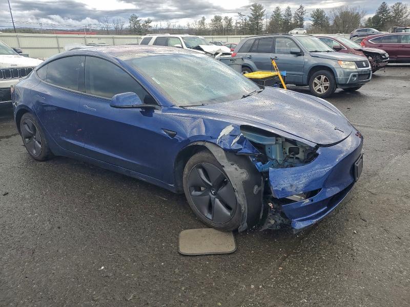 2018 TESLA MODEL 3 — Фото 4 из 12