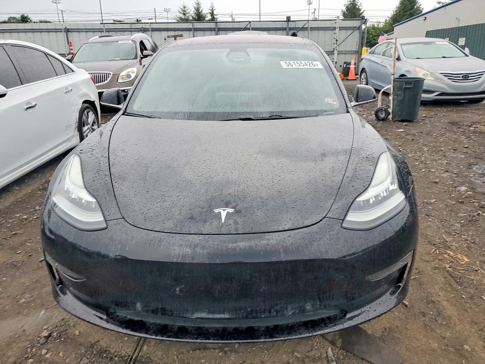 2018 TESLA MODEL 3 — Фото 5 из 12