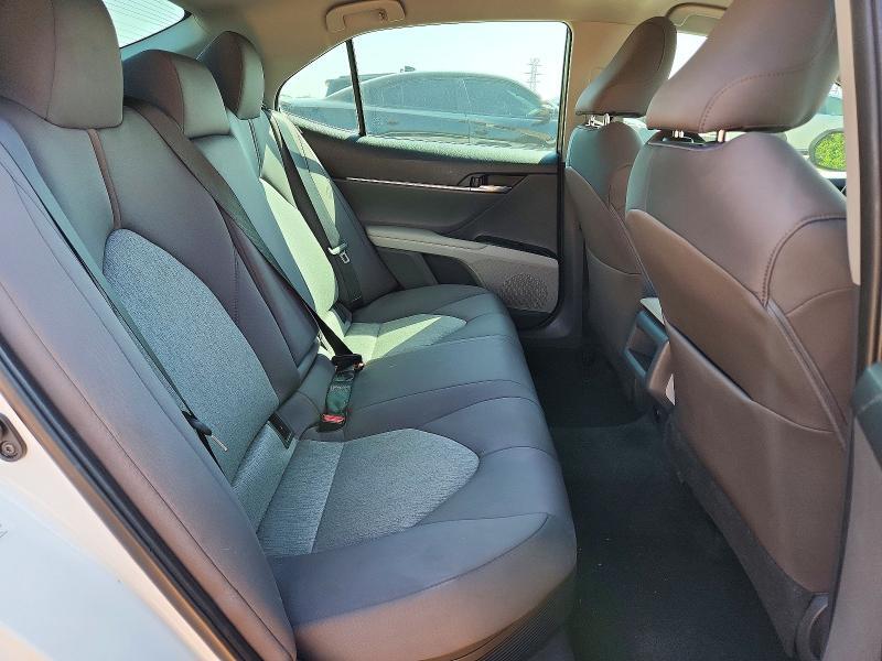 2018 TOYOTA CAMRY LE — Фото 10 из 12