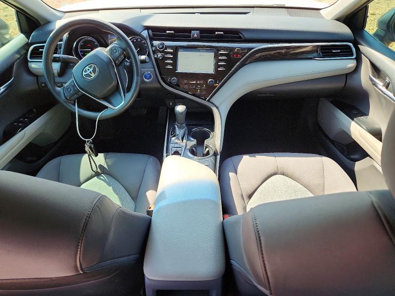 2018 TOYOTA CAMRY LE — Фото 8 из 12