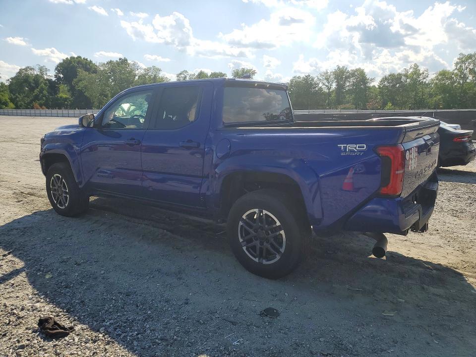 2024 TOYOTA TACOMA TRD SPORT — Фото 2 из 12