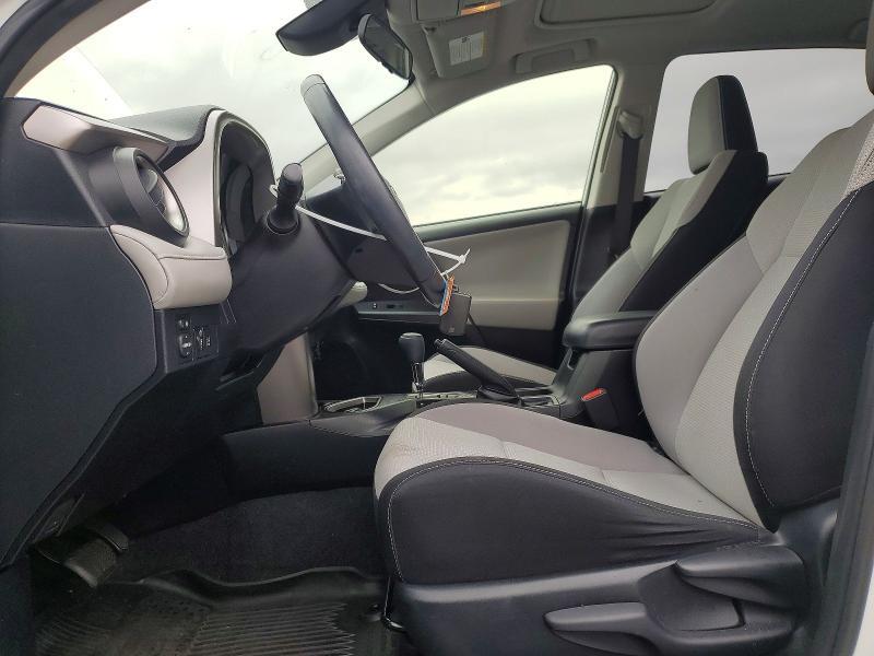 JTMWFREVXJJ725621 2018 TOYOTA RAV4 photo no. 7