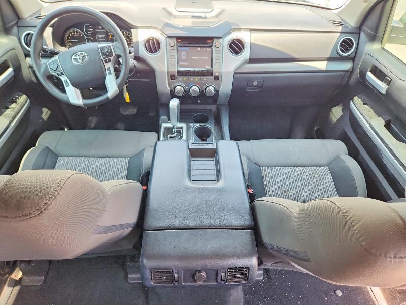2018 TOYOTA TUNDRA CREWMAX SR5 — Фото 8 из 12