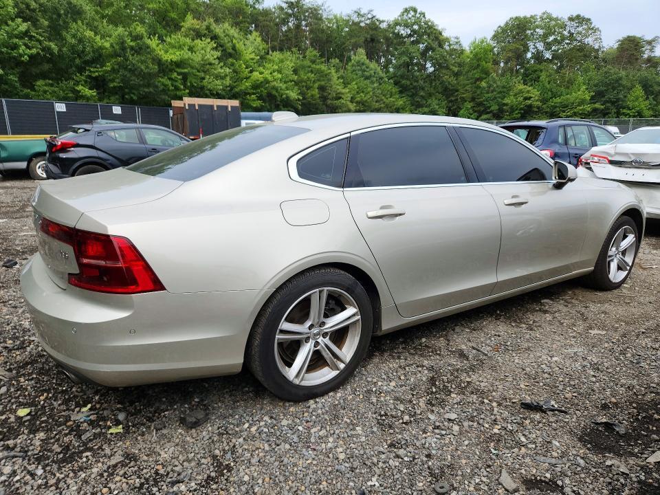 2018 VOLVO S90 T5 MOMENTUM — Фото 3 из 12