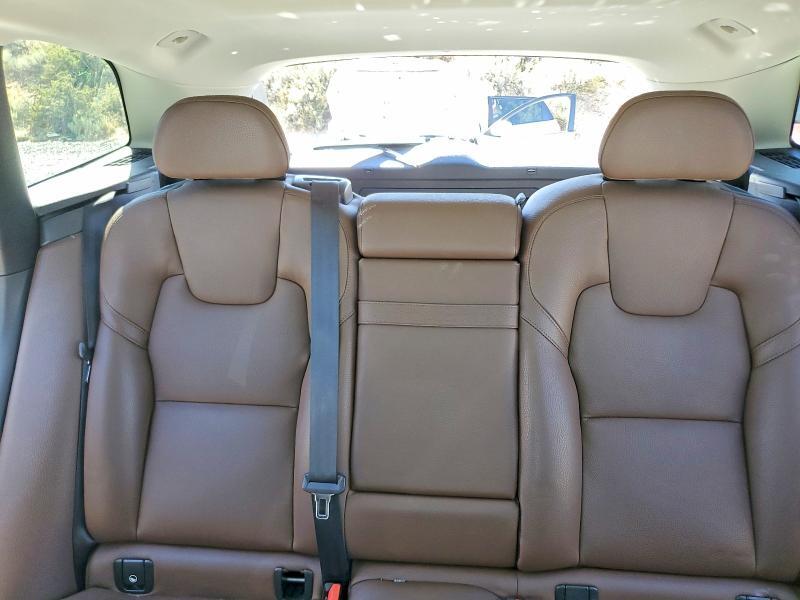 LYV102RK5JB073082 2018 VOLVO XC60 photo no. 10