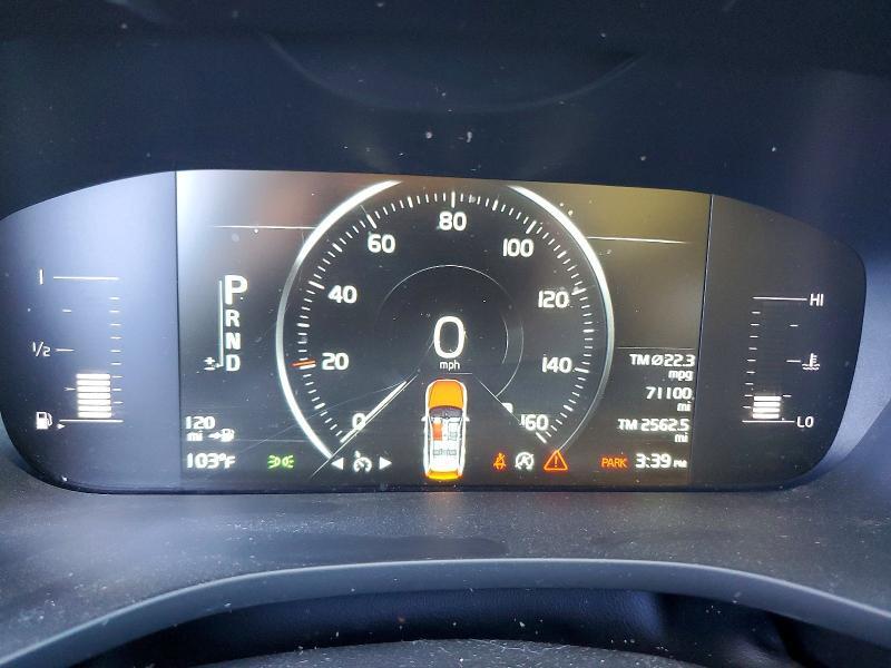 LYV102RK5JB073082 2018 VOLVO XC60 photo no. 9