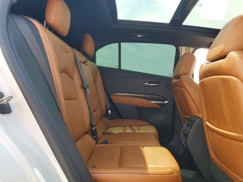 1GYFZDR48KF118059 2019 CADILLAC XT4 photo no. 11