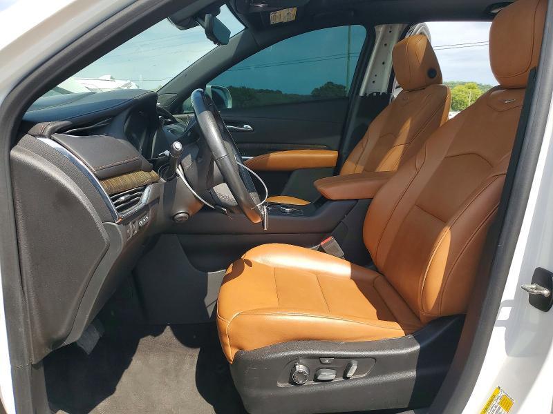 1GYFZDR48KF118059 2019 CADILLAC XT4 photo no. 7