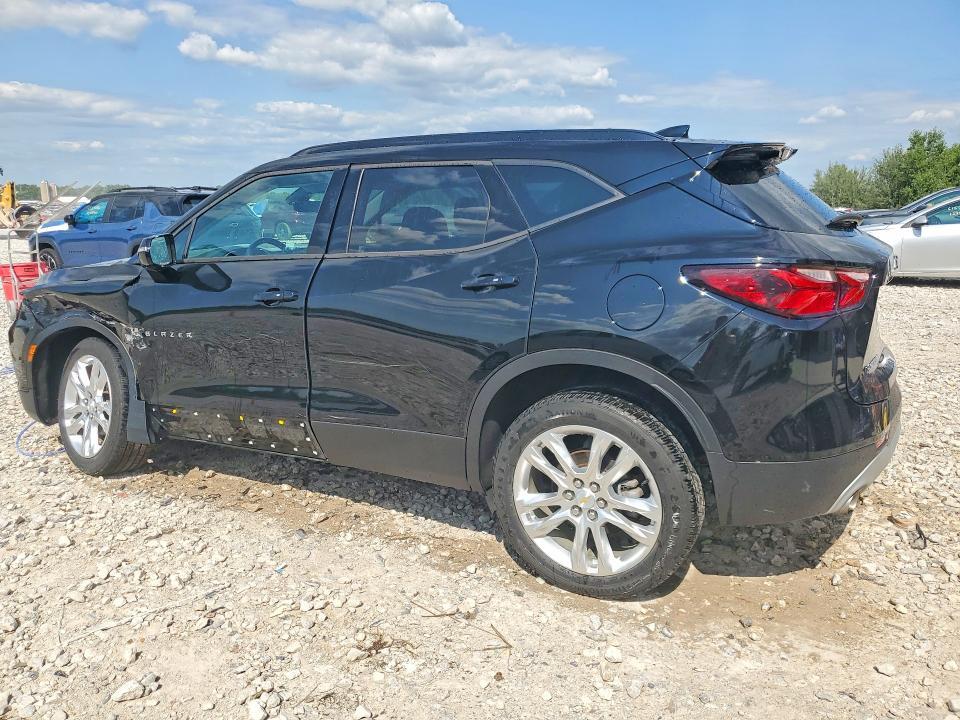 3GNKBHRS5KS685704 2019 CHEVROLET BLAZER photo no. 2