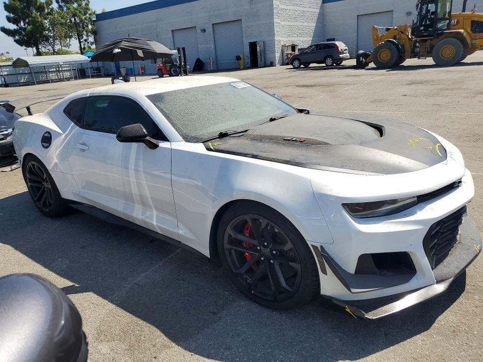2019 CHEVROLET CAMARO ZL1 — Фото 4 из 11