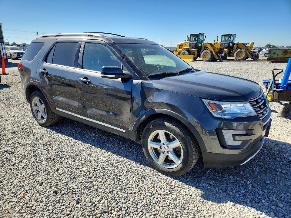 2016 FORD EXPLORER XLT — Фото 4 из 13