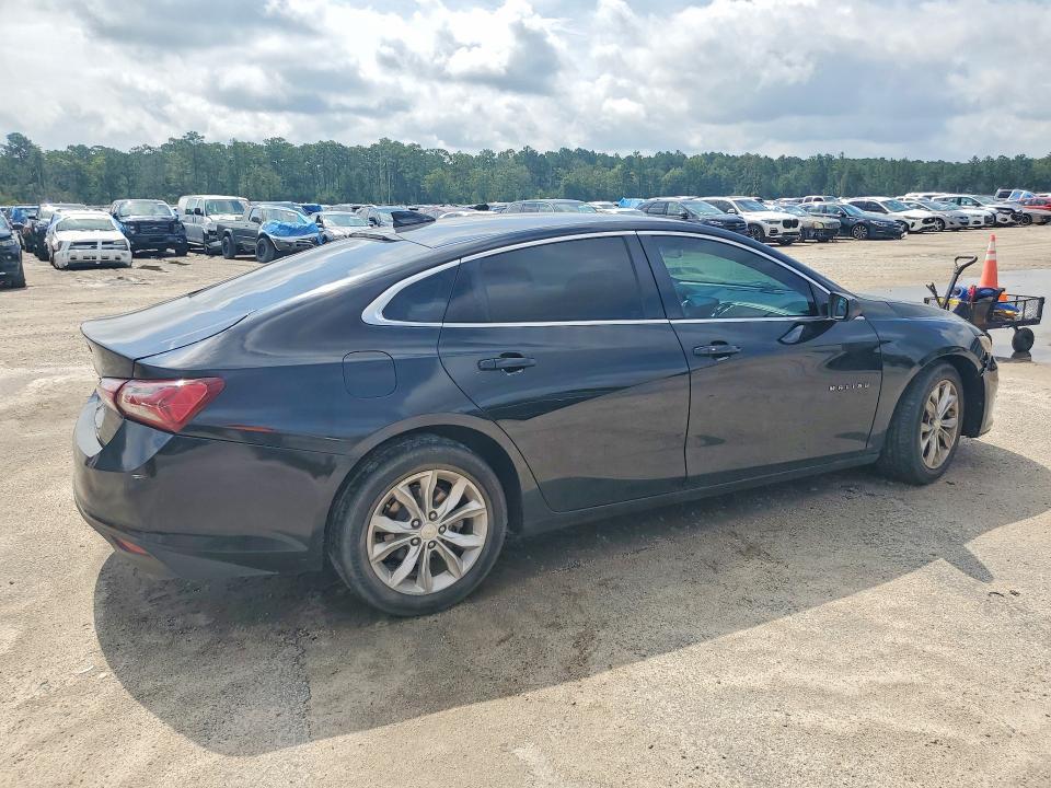 2019 CHEVROLET MALIBU LT — Фото 3 из 12
