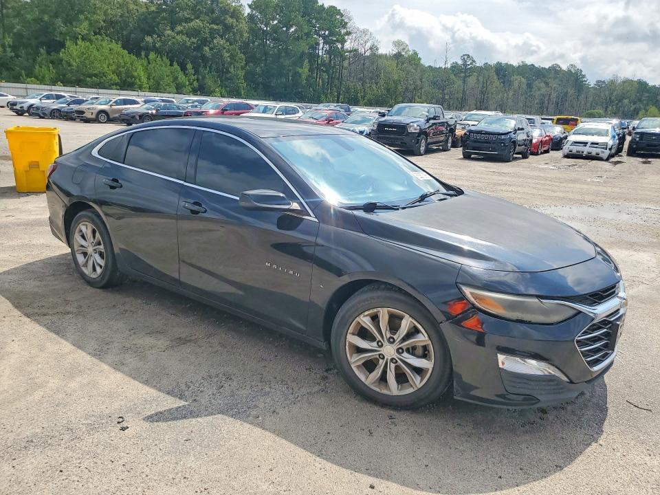 2019 CHEVROLET MALIBU LT — Фото 4 из 12