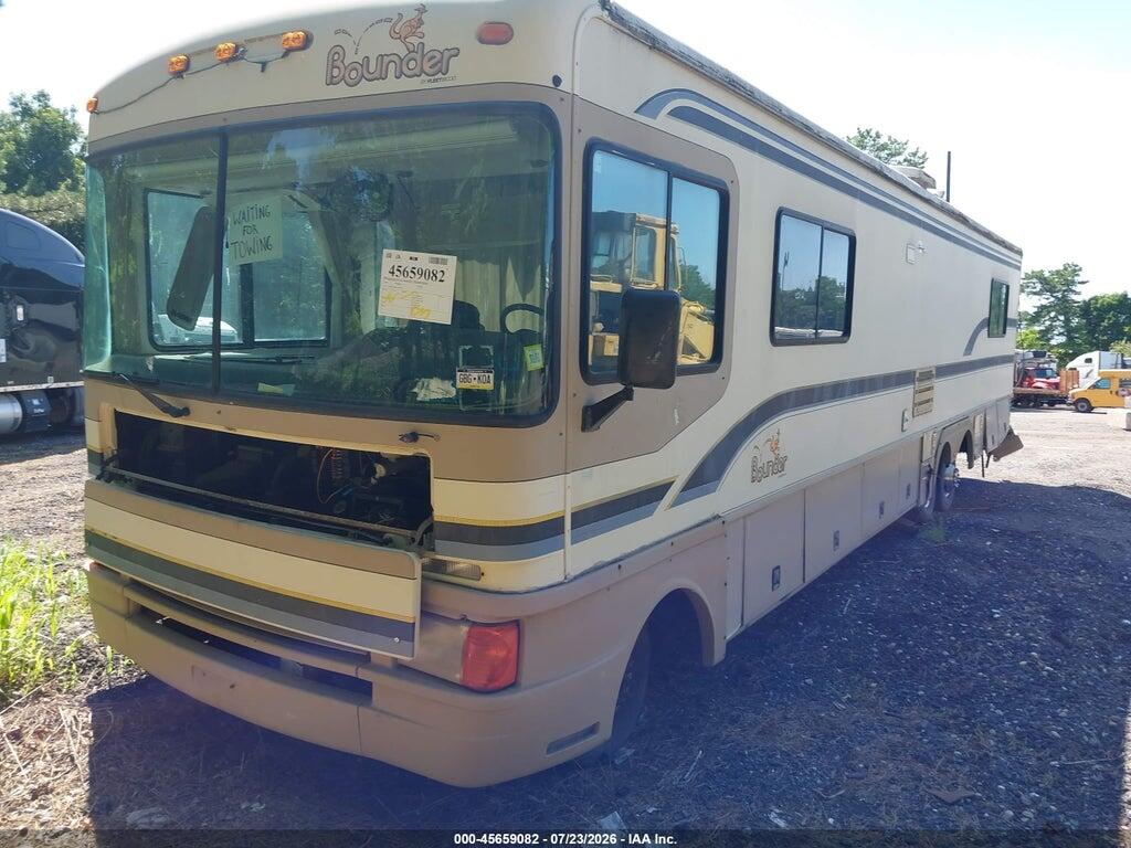3FCMF53G8VJA04759 1997 FORD F530 photo no. 2