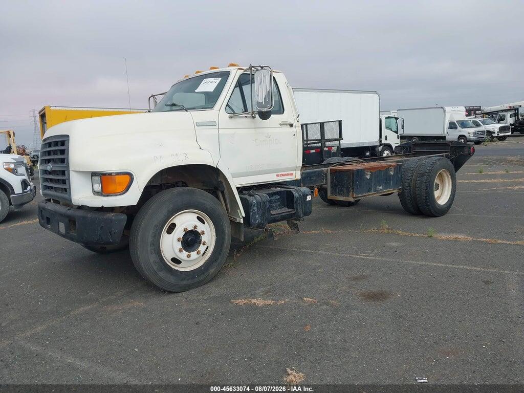 1FDNF70J4VVA17850 1997 FORD F700 photo no. 2