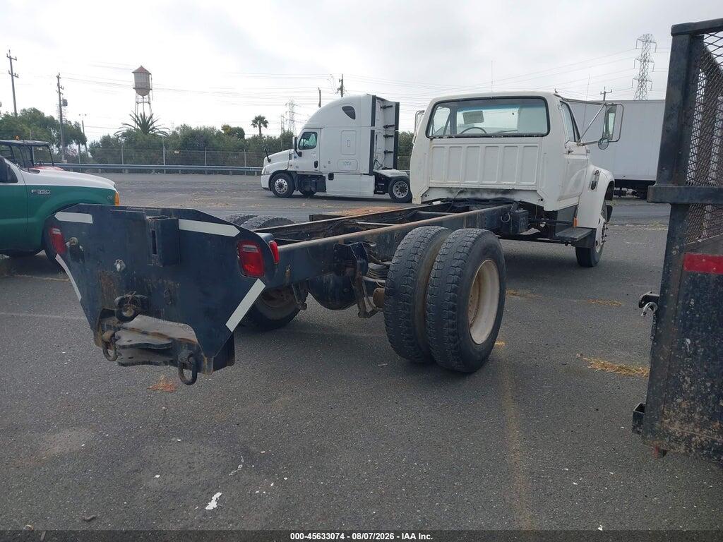 1FDNF70J4VVA17850 1997 FORD F700 photo no. 4