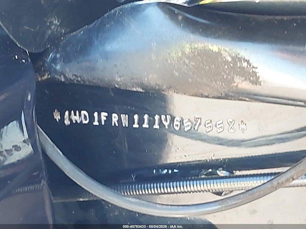 1HD1FRW111Y657558 2001 HARLEY-DAVIDSON FLHRCI photo no. 10