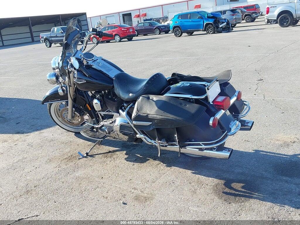 1HD1FRW111Y657558 2001 HARLEY-DAVIDSON FLHRCI photo no. 3