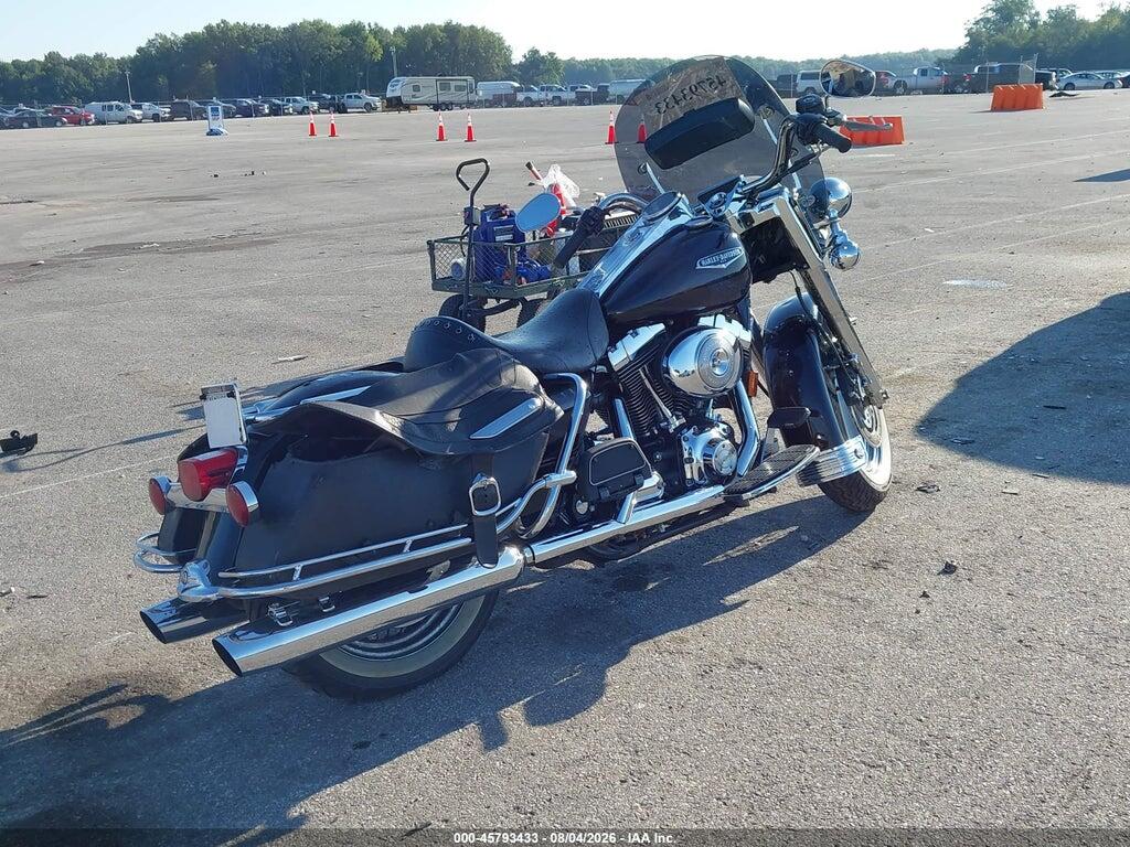 1HD1FRW111Y657558 2001 HARLEY-DAVIDSON FLHRCI photo no. 4
