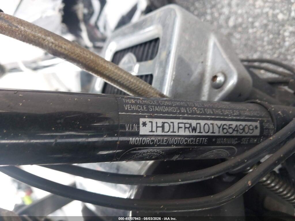 1HD1FRW101Y654909 2001 HARLEY-DAVIDSON FLHRCI photo no. 10