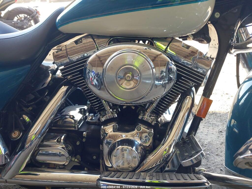 1HD1FDV161Y613933 2001 HARLEY-DAVIDSON FLHR photo no. 8