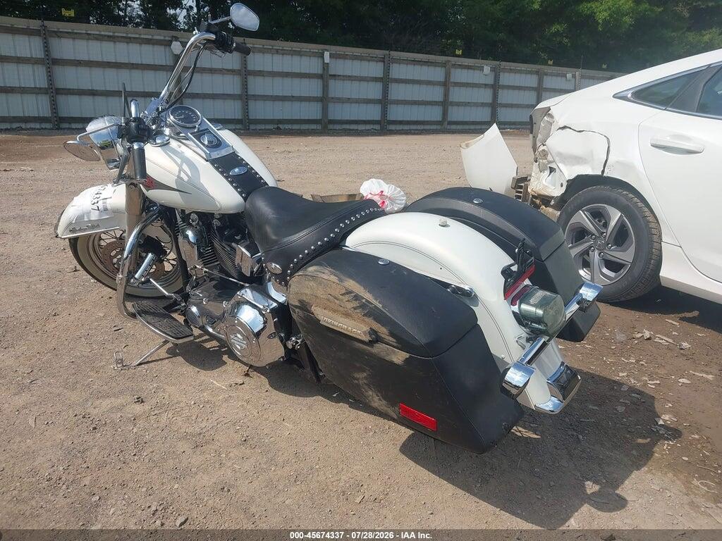 1HD1BJY161Y033653 2001 HARLEY-DAVIDSON FLSTC photo no. 3