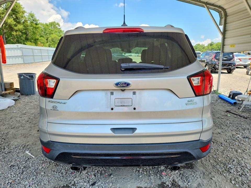 2019 FORD ESCAPE SE — Фото 6 из 13