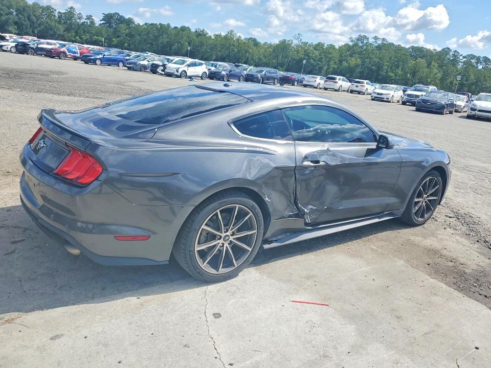 2019 FORD MUSTANG — Фото 3 из 12