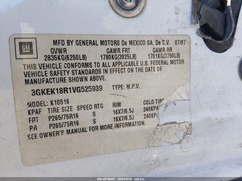 3GKEK18R1VG525939 1997 GMC YUKON photo no. 9