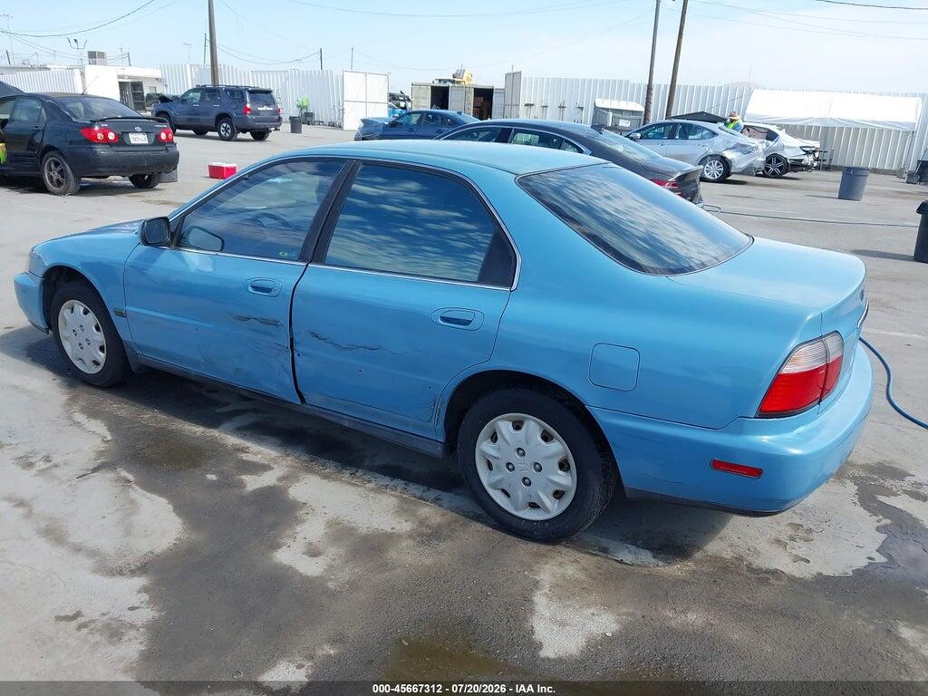 1HGCD5638VA019026 1997 HONDA ACCORD photo no. 3
