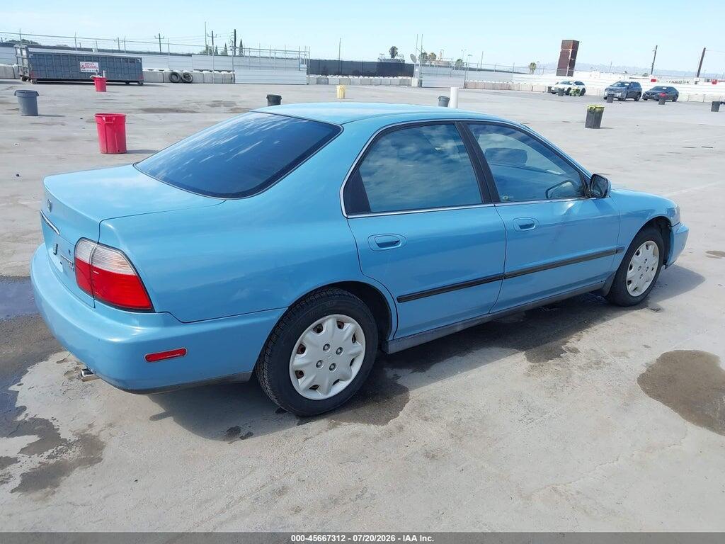1HGCD5638VA019026 1997 HONDA ACCORD photo no. 4