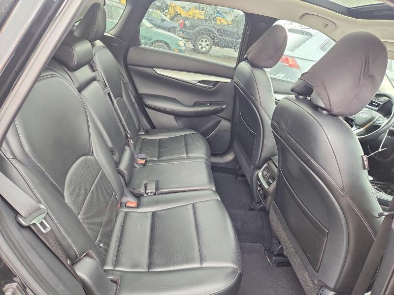 2019 INFINITI QX50 PURE — Фото 10 из 12