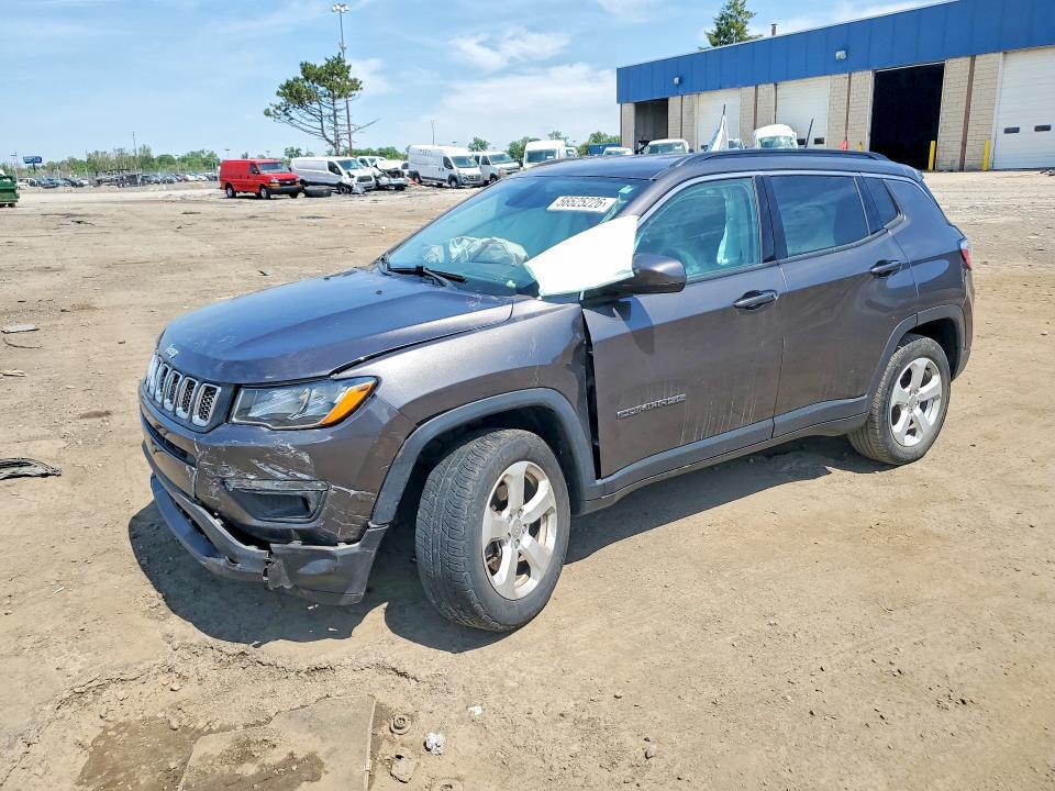 3C4NJDBB0KT597326 2019 JEEP COMPASS photo no. 1