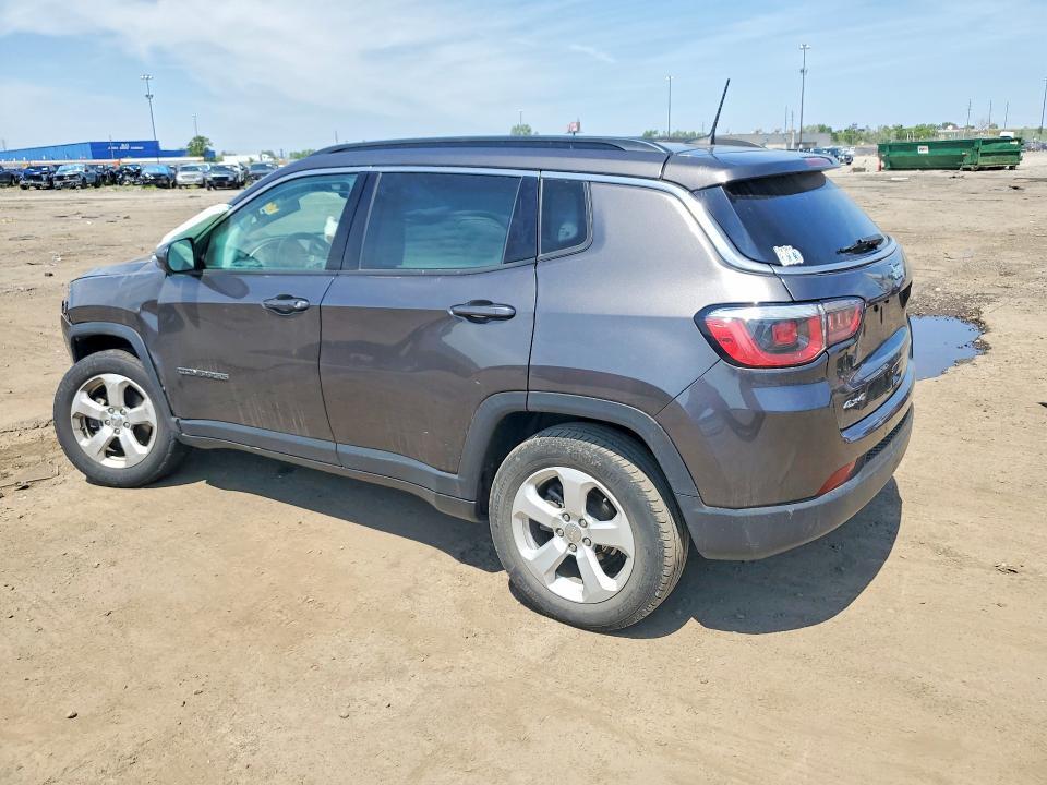 3C4NJDBB0KT597326 2019 JEEP COMPASS photo no. 2