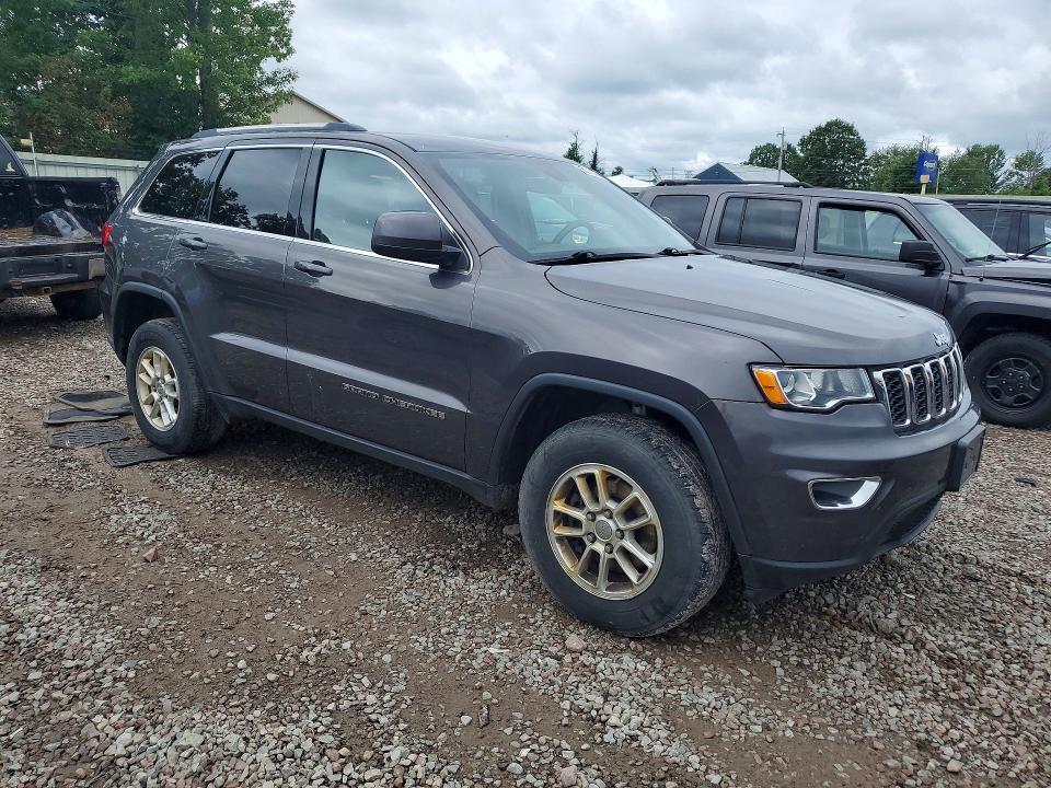 2019 JEEP GRAND CHEROKEE LAREDO — Фото 4 из 13