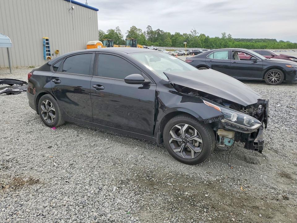 2019 KIA FORTE LXS — Фото 4 из 13