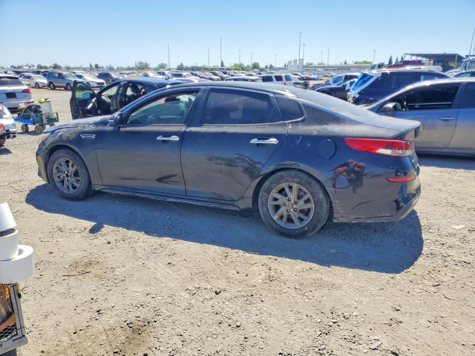 5XXGT4L35KG325845 2019 KIA OPTIMA photo no. 2