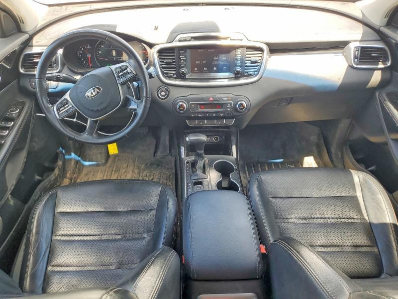 2019 KIA SORENTO EX V6 — Фото 8 из 13