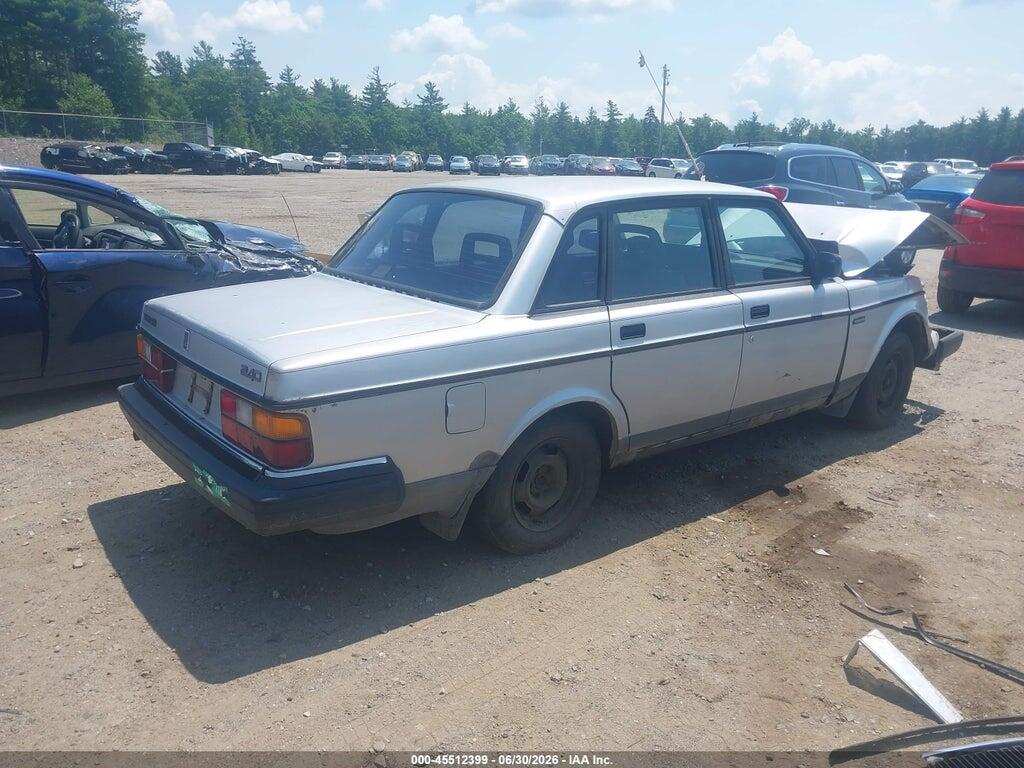 YV1AS880XN1460442 1992 VOLVO 240 photo no. 4