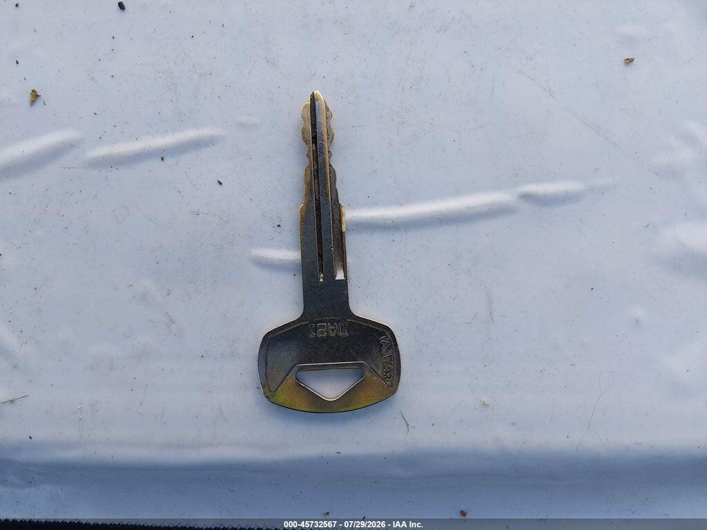 JT4RN55A2J7030794 1988 TOYOTA PICKUP photo no. 11