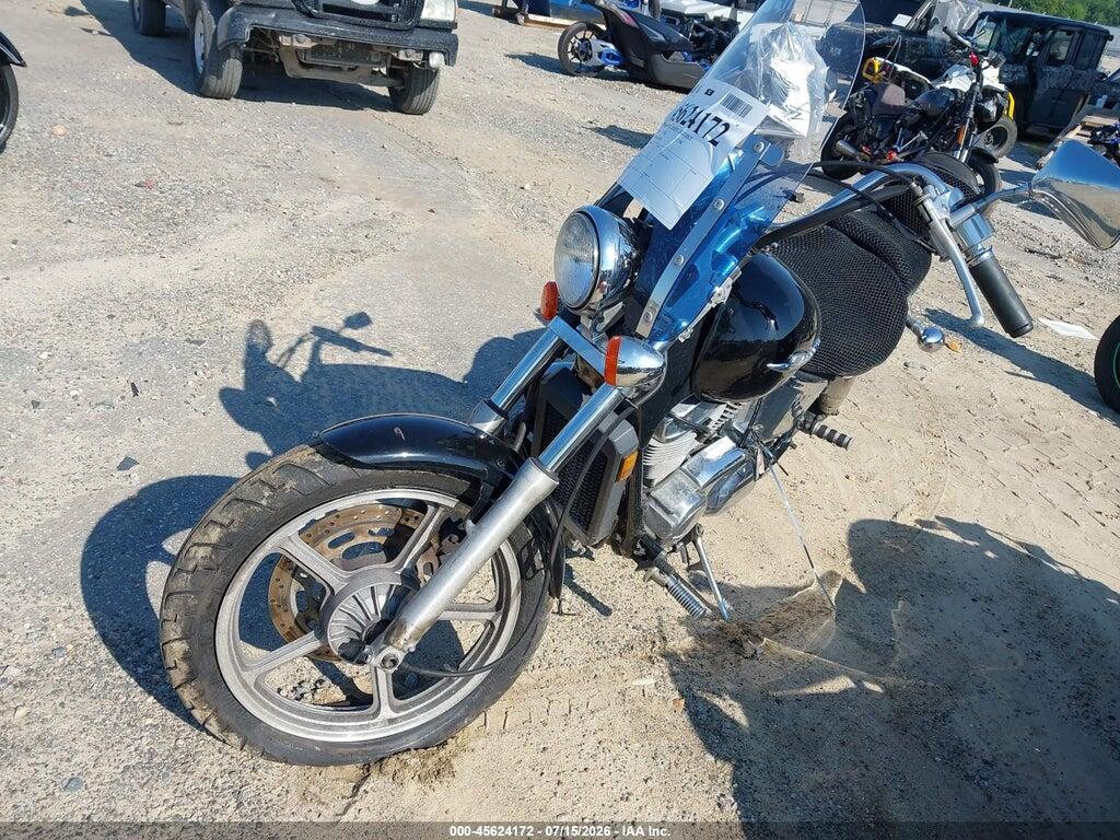 1HFSC18161A500068 2001 HONDA VT1100 photo no. 2