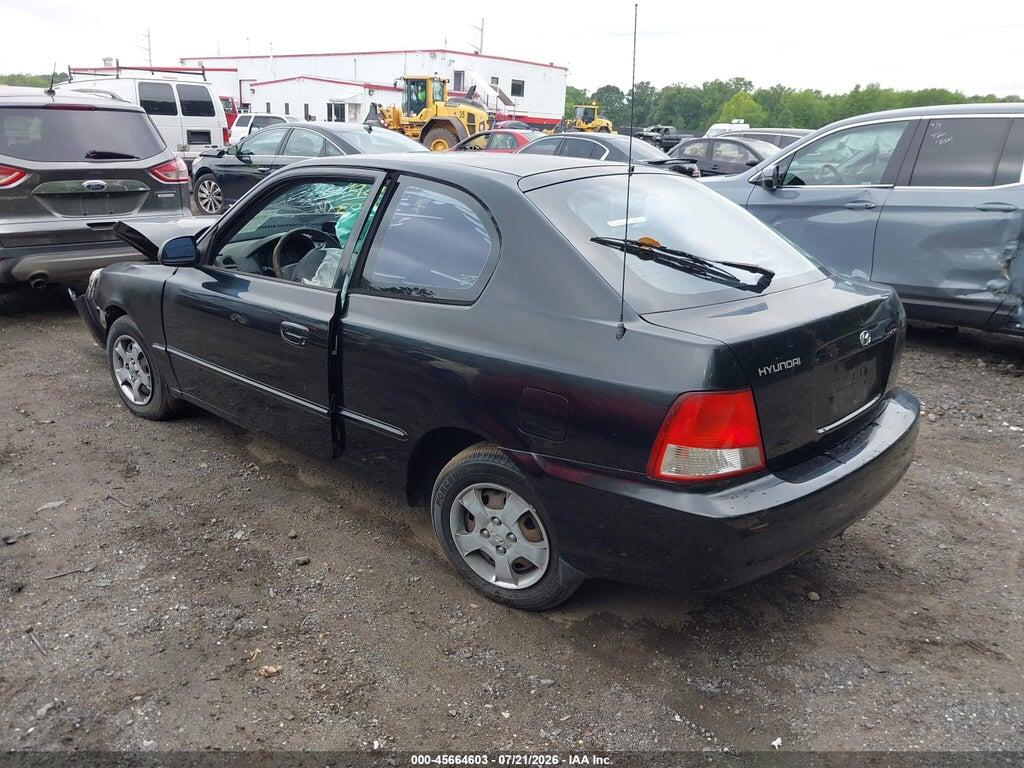KMHCG35C81U156404 2001 HYUNDAI ACCENT photo no. 3