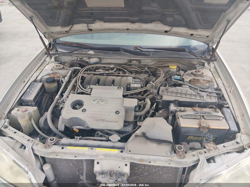 JNKCA31A41T034136 2001 INFINITI I30 photo no. 10